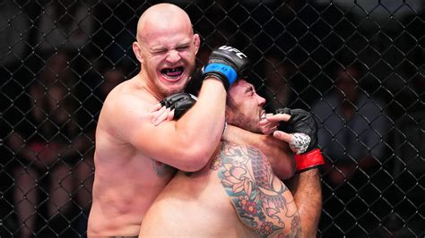 UFC betting, odds: How to bet the Derrick Lewis vs. Sergey .
